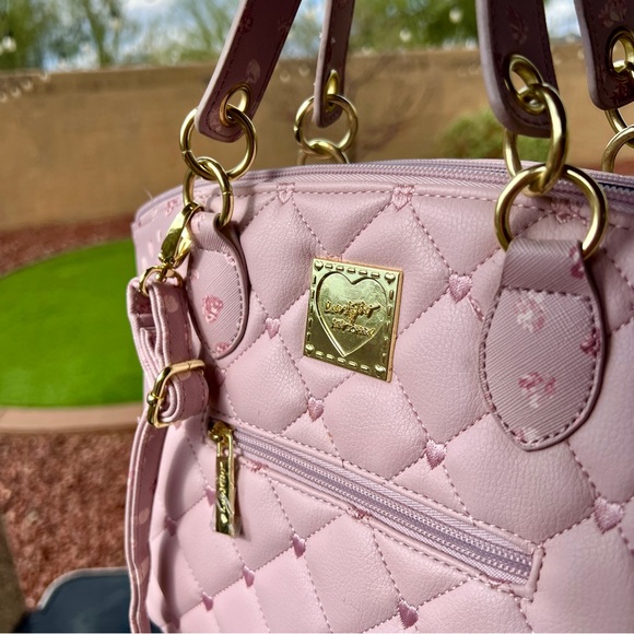 NWOT luv Betsey by Betsey Johnson | Lavender | purse crossbody quilted satchel - Picture 3 of 16